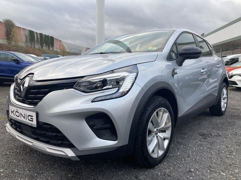 Silber Gebraucht 2023 Renault Captur Evolution SUV | 22.997 € (Fairer Preis) - Bild 1/4