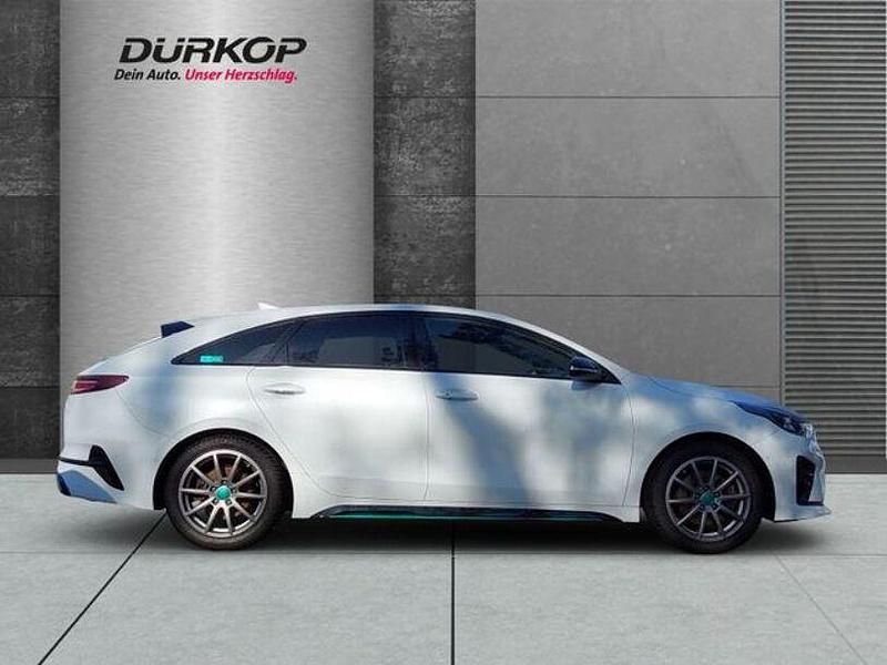 Gebraucht Kia ProCeed GT-Line 140 PS (102 kW) 2019 Weiß Limousine
