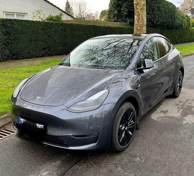 Gebraucht Tesla Model Y Long Range AWD 378 kW (514 PS) 2022 Grau SUV