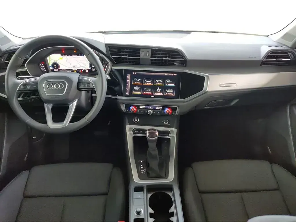Gebraucht Audi Q3 Sportback S-Line 150 PS (110 kW) 2025 Mythosschwarz metallic SUV
