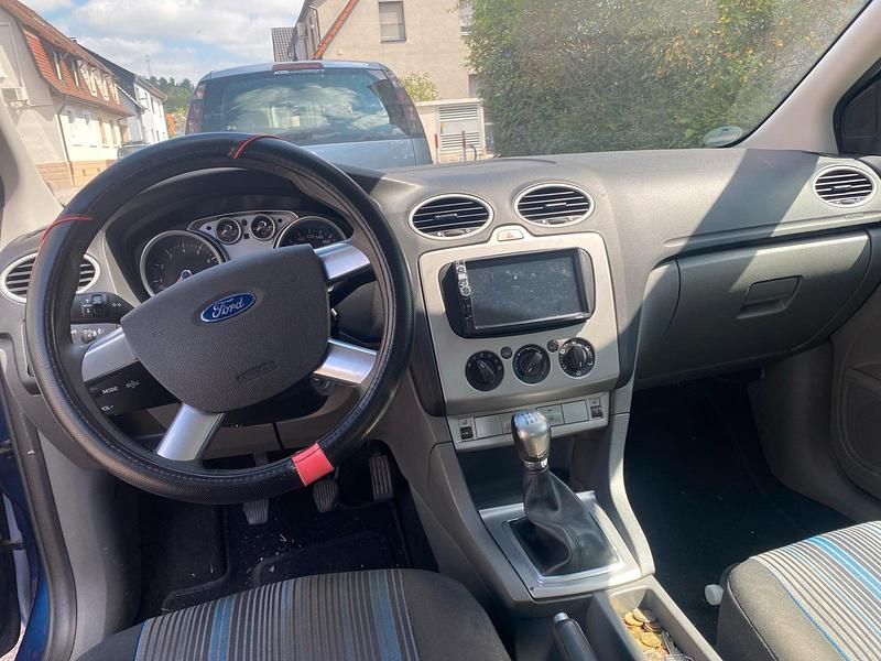 Usata Ford Focus 80 CV (58 kW) 2009 Blu Berlina