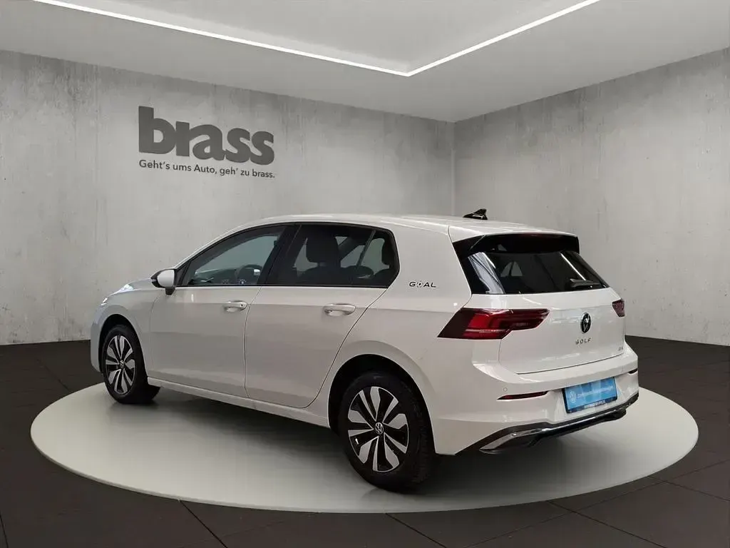 Gebraucht VW Golf VIII Goal 116 PS (85 kW) 2025 Pure white Limousine