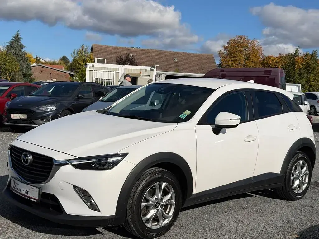 Używany Mazda CX-3 Exclusive-Line 105 KM (77 kW) 2016 Biały SUV