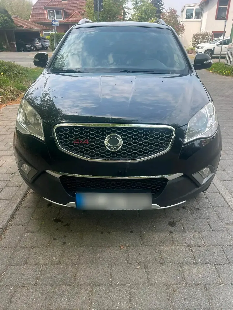 Usata SsangYong Korando 150 CV (110 kW) 2012 Nero SUV