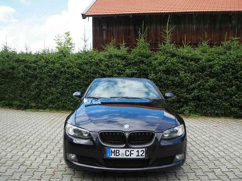 Schwarz Gebraucht 2008 BMW 320 Cabriolet Cabrio | 4.250 € - Bild 1/4