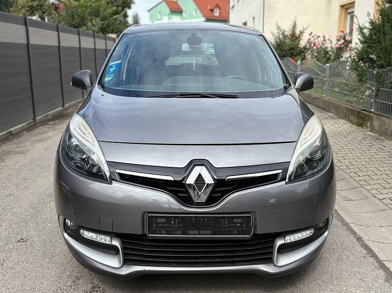 Grau Gebraucht 2013 Renault Scénic III Initiale Paris Van / Kleinbus | 4.200 € (Guter Preis) - Bild 1/4