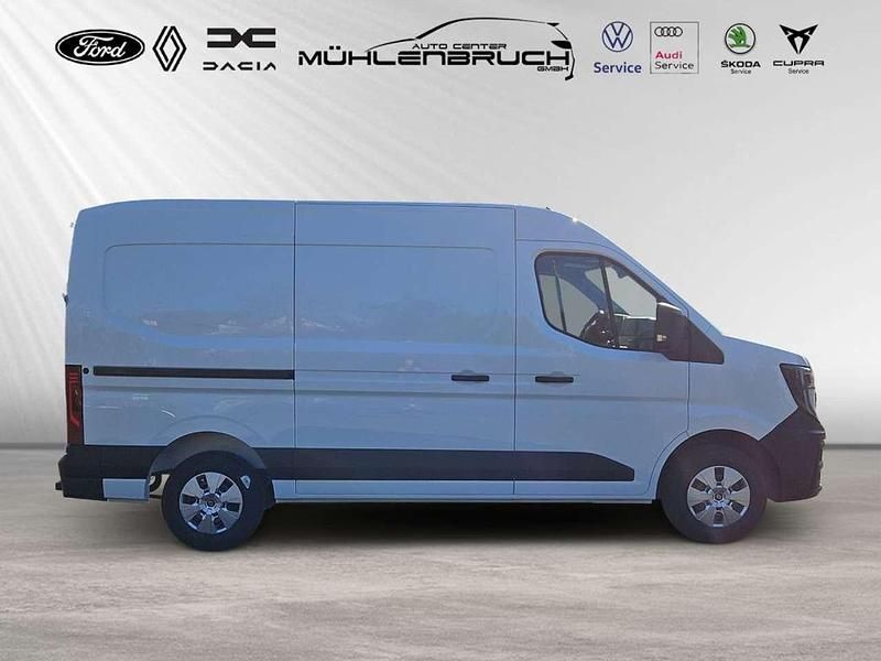 Neu Renault Master 131 PS (96 kW) 2025 Weiß Van