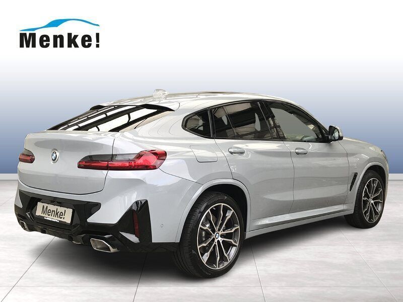 Gebraucht BMW X4 Comfort Edition 190 PS (139 kW) 2024 Silber SUV