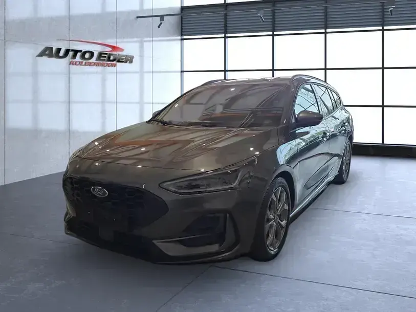Gebraucht Ford Focus ST-Line 120 PS (88 kW) 2023 Magneticgrau (metallic) Kombi