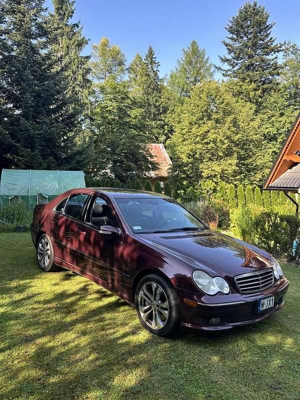 Gebraucht 2007 Mercedes C230 Avantgarde Limousine | 5.876 € (Fairer Preis) - Bild 1/4