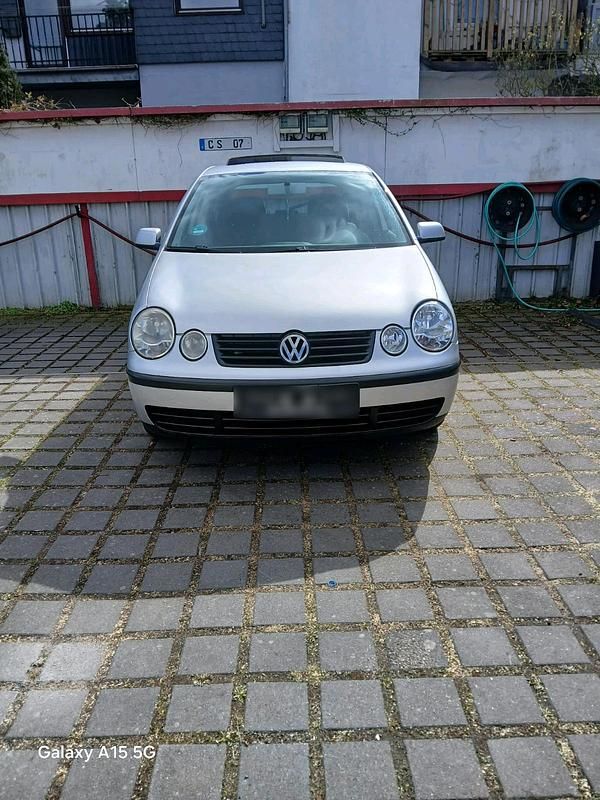 Gebraucht VW Polo 75 PS (55 kW) 2003 Silber Limousine