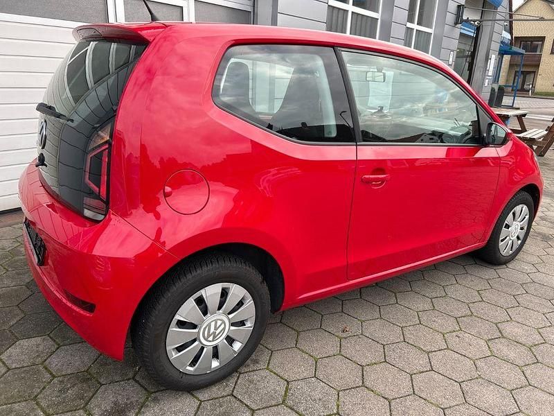 Gebraucht VW up! move up! 60 PS (44 kW) 2019 Tornadorot Kleinwagen