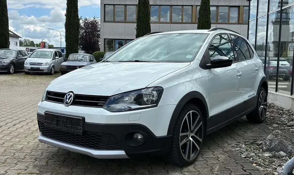 Gebraucht VW Polo Cross 90 PS (66 kW) 2013 Weiß Kleinwagen