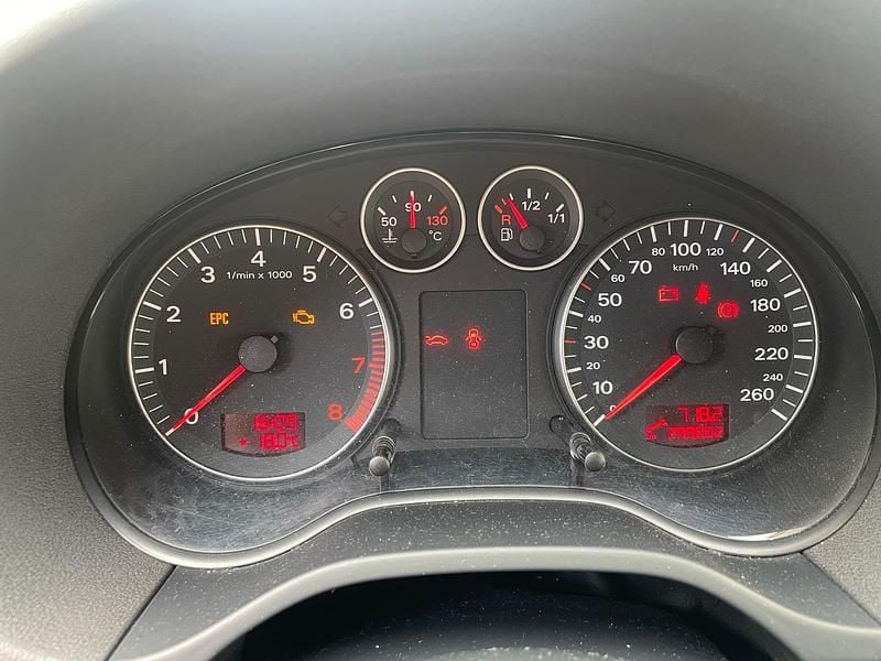 Gebraucht Audi A3 85 PS (62 kW) 2007 Silber Kleinwagen