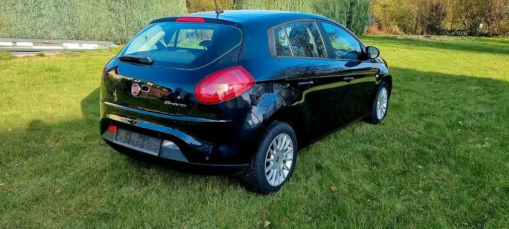 Gebraucht Fiat Bravo Dynamic 120 PS (88 kW) 2010 Schwarz Kleinwagen