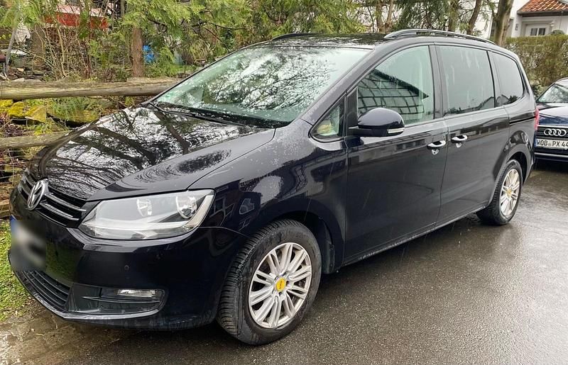 Gebraucht VW Sharan 140 PS (102 kW) 2012 Schwarz Van / Kleinbus