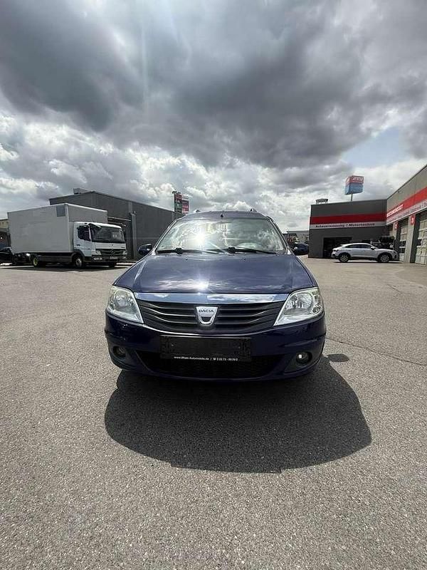 Blau Gebraucht 2009 Dacia Logan Lauréate Limousine | 2.700 € (Etwas zu teuer) - Bild 1/4