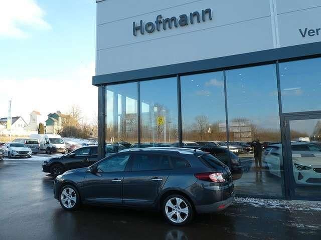 Gebraucht Renault Mégane III Dynamique 110 PS (80 kW) 2010 Grau Limousine