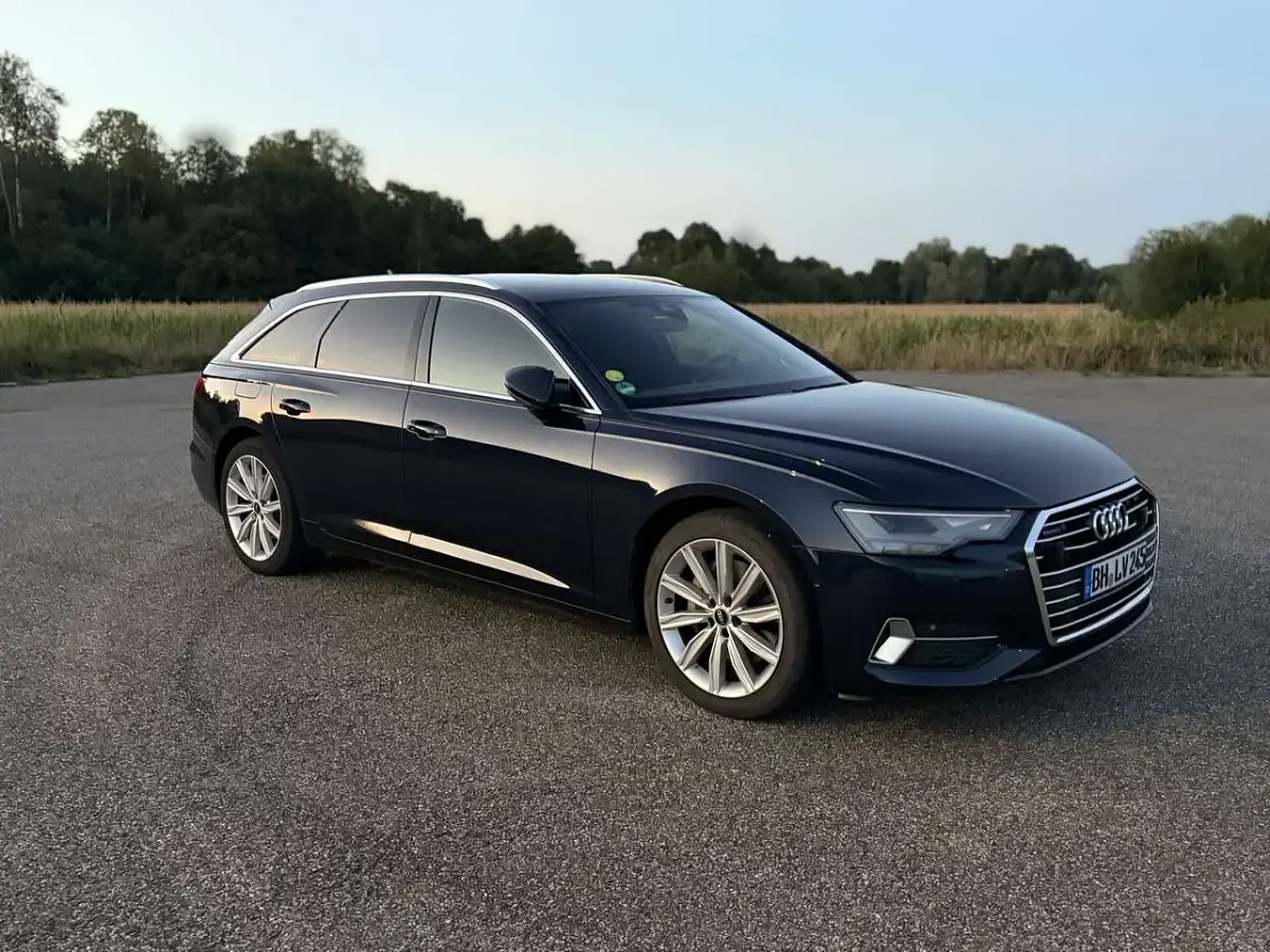 Gebraucht Audi A6 Sport 286 PS (210 kW) 2020 Blau Kombi