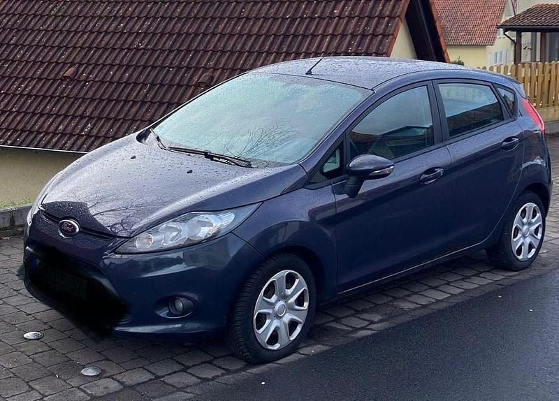 Gebraucht Ford Fiesta Trend 82 PS (60 kW) 2011 Grau Kleinwagen