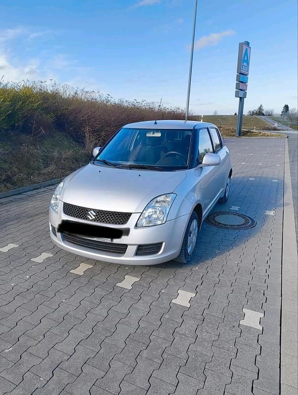 Gebraucht Suzuki Swift 92 PS (67 kW) 2009 Silber Kleinwagen