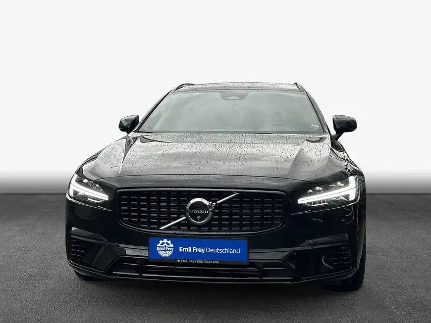 Gebraucht Volvo V90 Ultra 335 PS (246 kW) 2025 Onyx schwarzmetallic Kombi