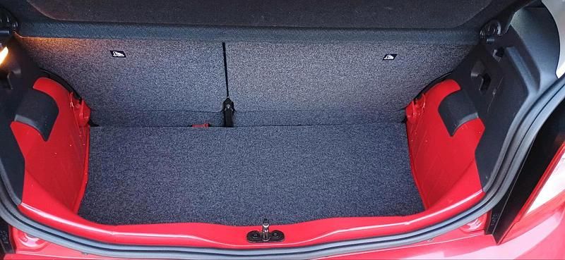 Gebraucht Seat Mii 70 PS (51 kW) 2019 Rot Kleinwagen