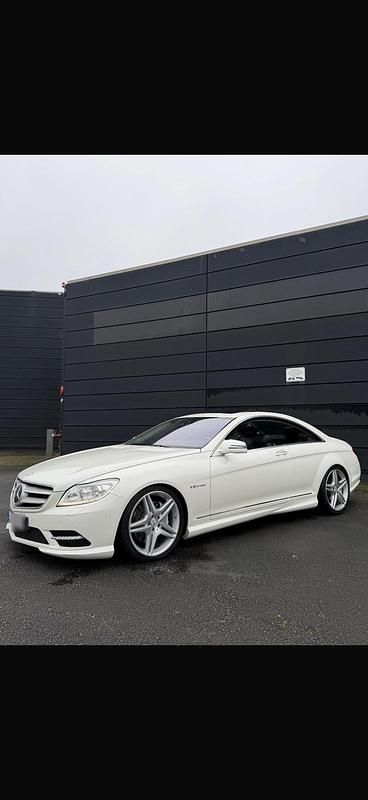 Gebraucht Mercedes CL500 AMG 435 PS (319 kW) 2010 Weiß Coupé