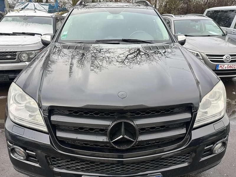 Gebraucht Mercedes GL450 340 PS (250 kW) 2009 Obsidianschwarz SUV