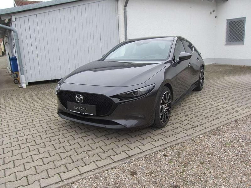 Matrixgrau Gebraucht 2022 Mazda 3 Selection Limousine | 19.990 € (Guter Preis) - Bild 1/4