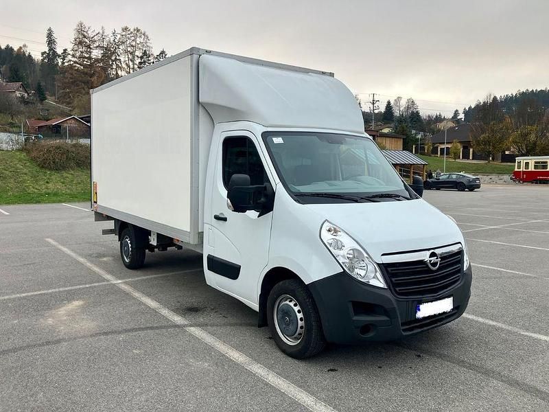 Gebraucht Opel Movano 170 PS (125 kW) 2017 Weiß Van / Kleinbus