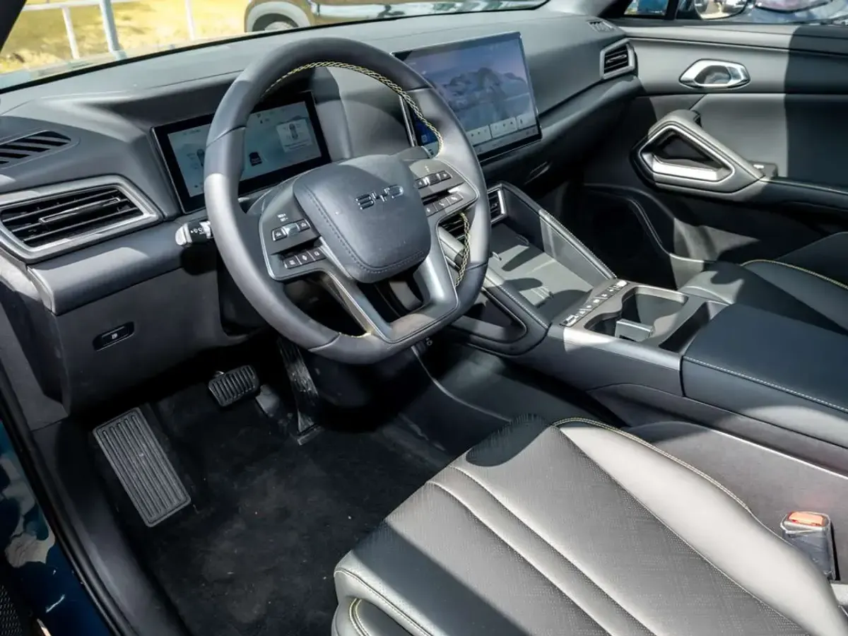 Neu BYD Atto 2 Boost 212 PS (155 kW) 2026 Grünblau SUV