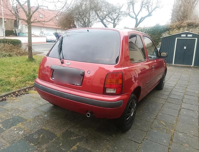 Gebraucht Nissan Micra 54 PS (39 kW) 1997 Rot Kleinwagen