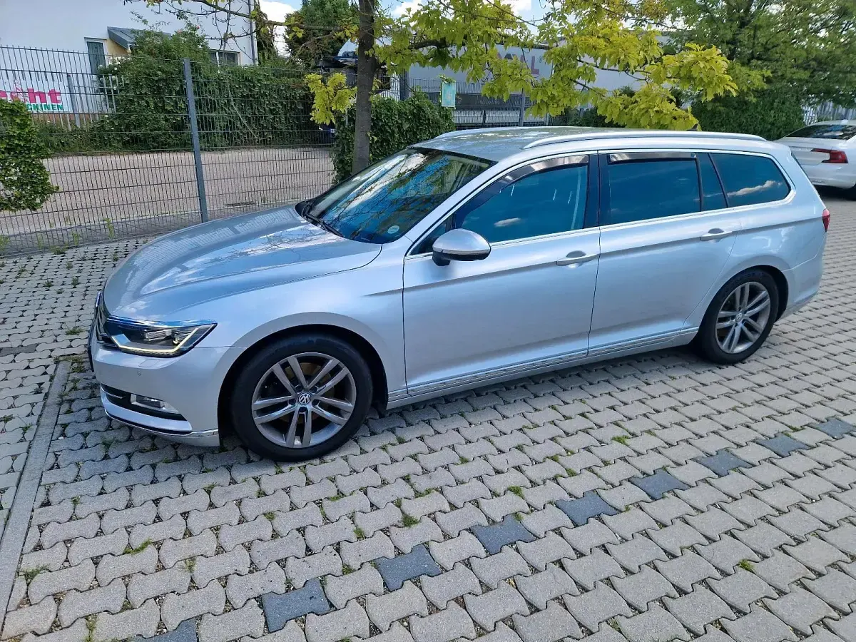 Gebraucht VW Passat 150 PS (110 kW) 2016 Grau Kombi