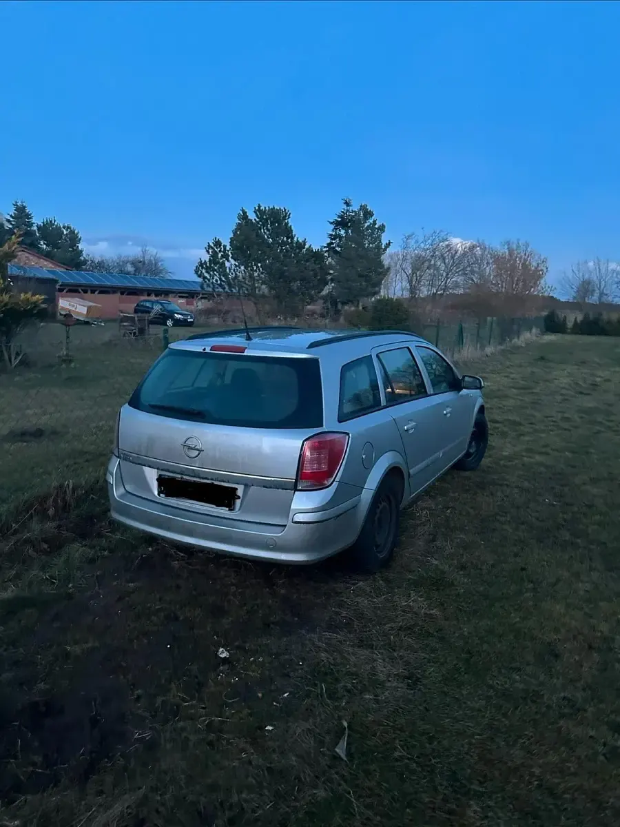 Gebraucht Opel Astra 90 PS (66 kW) 2006 Kombi