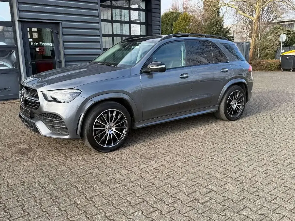 Gebraucht Mercedes GLE350 de 320 PS (235 kW) 2022 Grau SUV