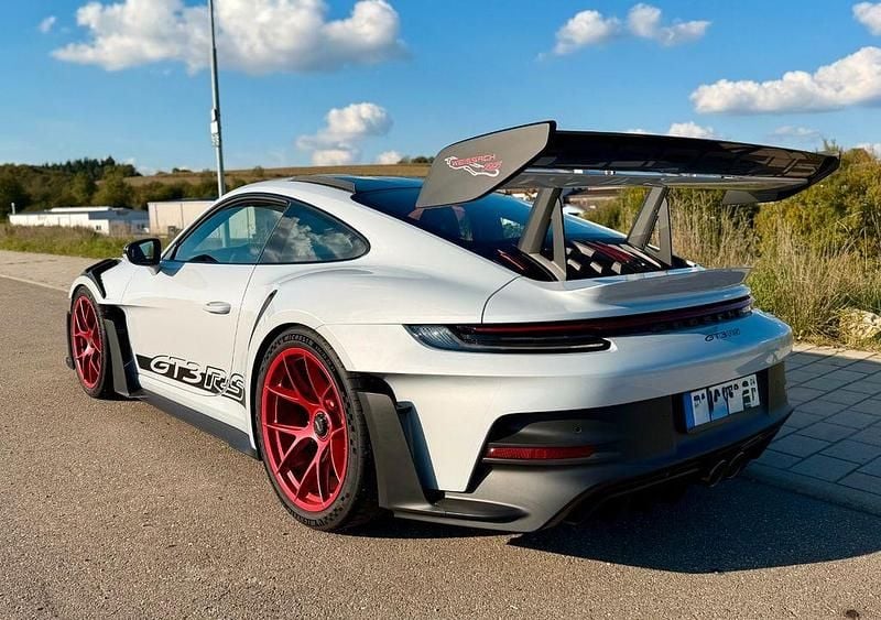 Grau Neu 2025 Porsche 911 GT3 RS Coupé | 335.000 € - Bild 1/4