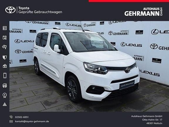Schaumweiß Gebraucht 2020 Toyota Proace Verso City Kombi | 21.490 € (Fairer Preis) - Bild 1/4