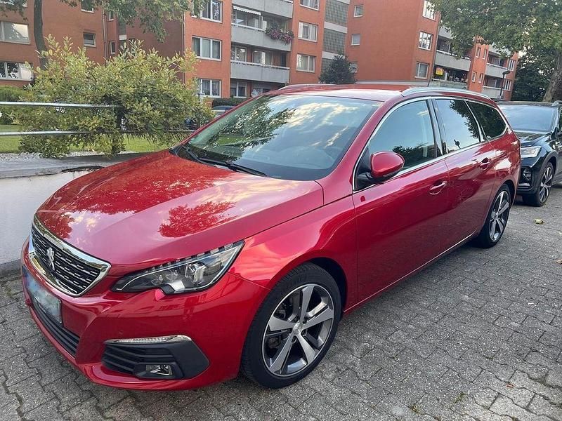 Rot Gebraucht 2020 Peugeot 308 Allure Kombi | 12.000 € (Guter Preis) - Bild 1/4