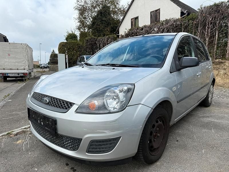 Gebraucht 2008 Ford Fiesta Kleinwagen | 490 € (Superpreis) - Bild 1/4