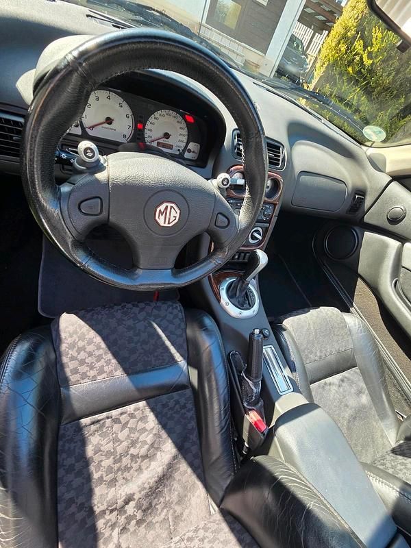 Second-hand MG F 120 CP (88 kW) 2000 Verde Cabrio