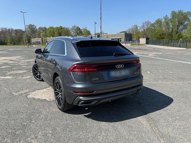 Gebraucht Audi Q8 Ambiente 286 PS (210 kW) 2018 Grau SUV