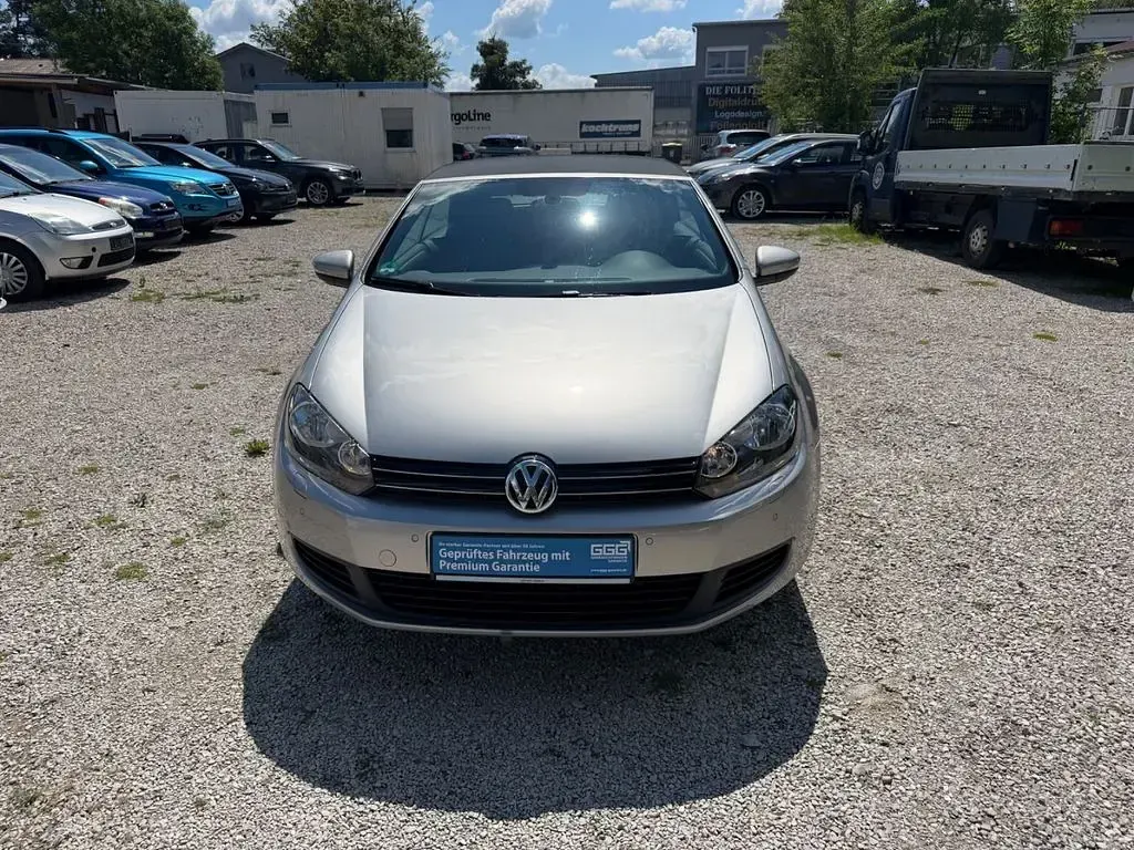 Gebraucht VW Golf Cabriolet Basis 122 PS (89 kW) 2015 Silber Cabrio
