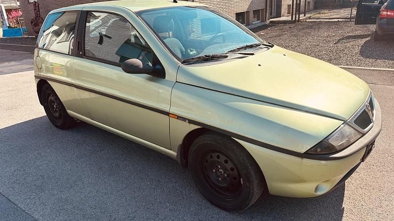 Gebraucht Lancia Ypsilon 44 PS (32 kW) 1997 Grün Kleinwagen