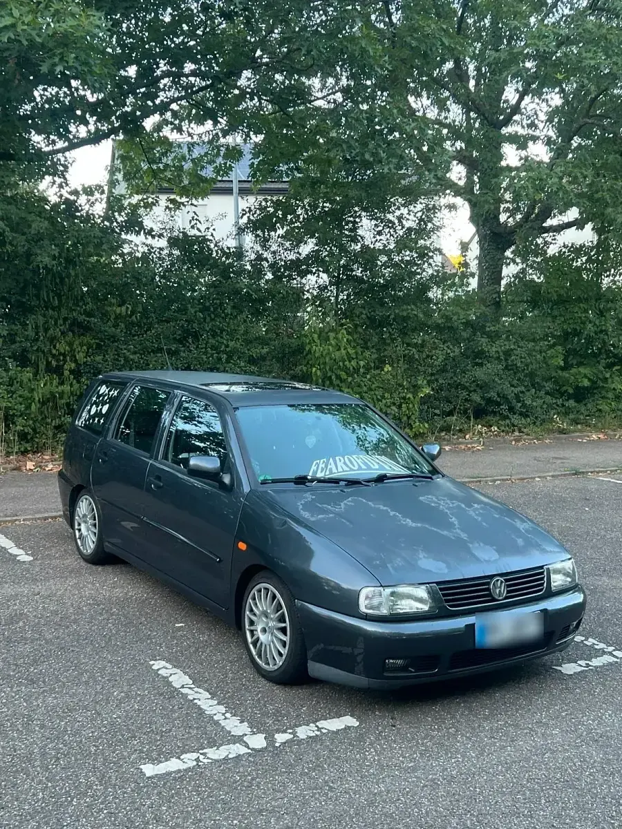 Gebraucht VW Polo 60 PS (44 kW) 1998 Grau Kombi