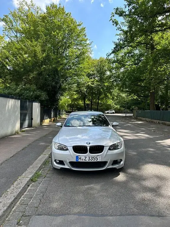 Gebraucht BMW 335 Performance 306 PS (225 kW) 2007 Silber Coupé