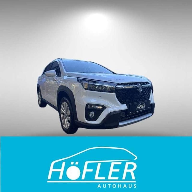 Neu Suzuki SX4 S-Cross Comfort 110 PS (80 kW) 2025 Cool white pearl Limousine