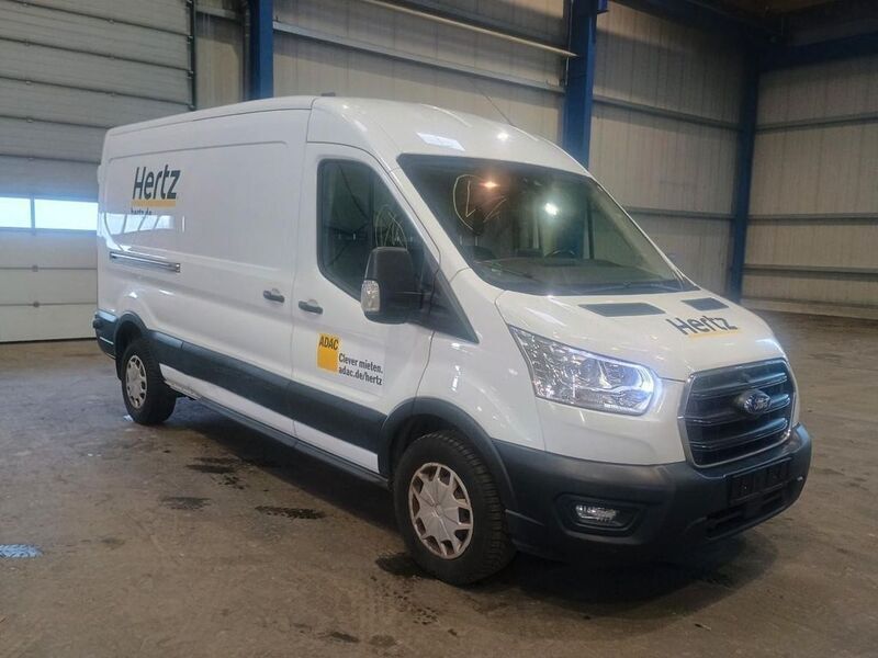 Gebraucht Ford Transit Trend 131 PS (96 kW) 2021 Frostweiß Van / Kleinbus