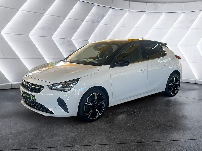Gebraucht Opel Corsa Elegance 101 PS (74 kW) 2022 Jade weiss/arktis weiss Kleinwagen