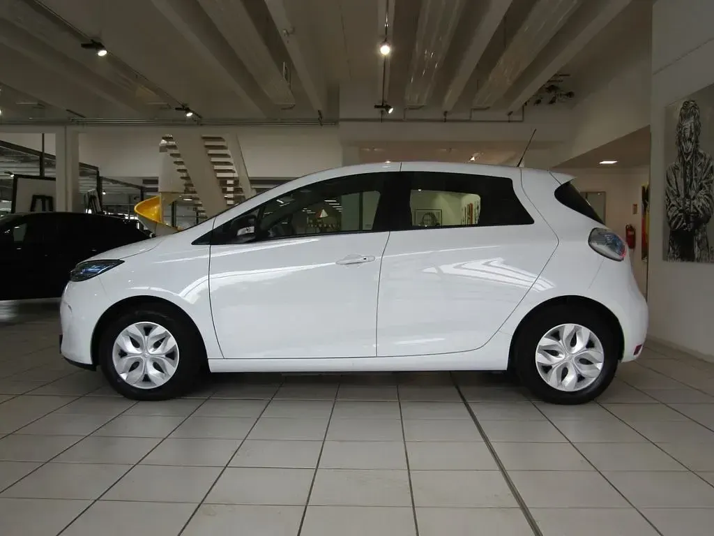 Gebraucht Renault Zoe Life 42 kW (58 PS) 2018 Weiß Kleinwagen